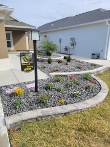 Landscape curbing