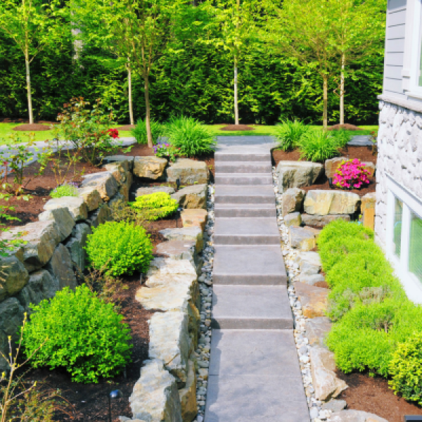 Essential Hardscaping Mistakes Ocala and Belleview Homeowners Must Avoid