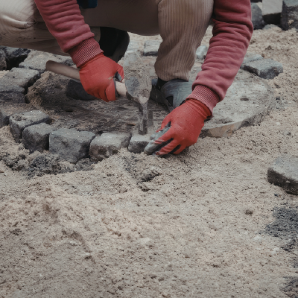 Why Leesburg Homeowners Are Replacing Their Old Patios With Brick Pavers